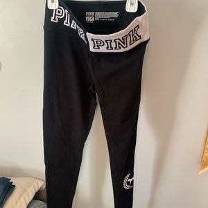 Victoria Secret Pink leggings with no damages and not see through size small